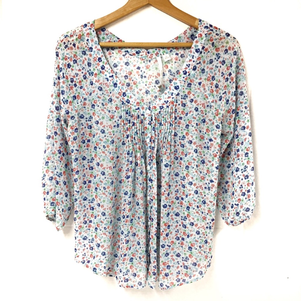 LC Lauren Conrad Dainty Floral Pintuck Blouse SZ S